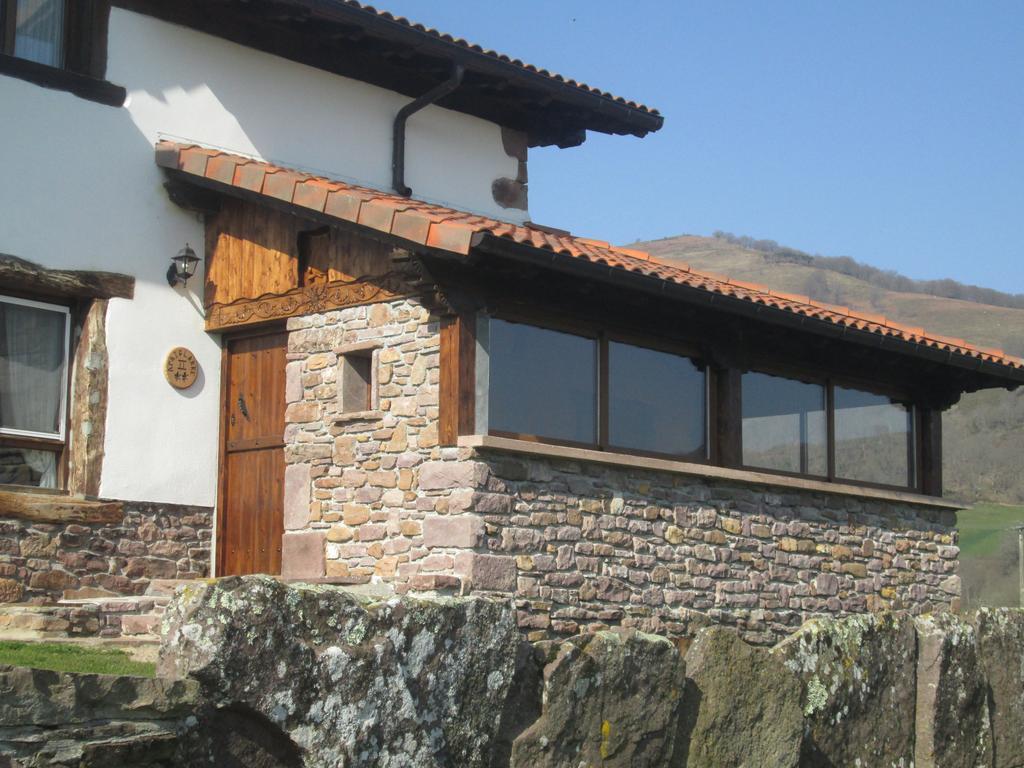 Apaiolarre Guest House Zuaztoy de Azpilcueta Стая снимка